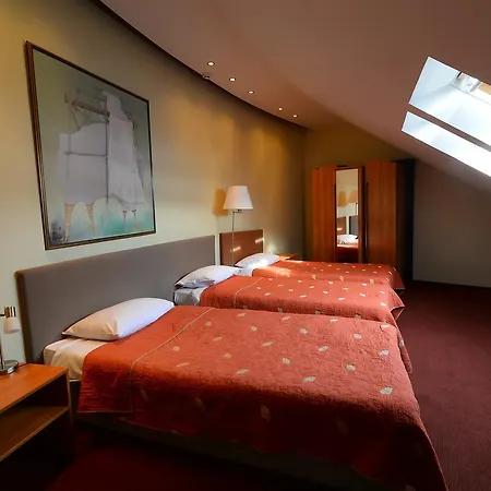 Hotel Sandija 3*
